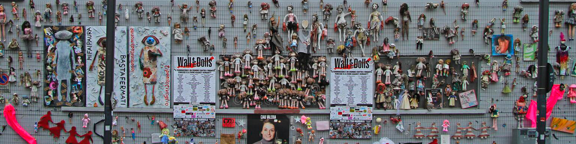 Immagine Inaugurazione installazione Wall of Dolls: il muro contro la violenza sulle donne